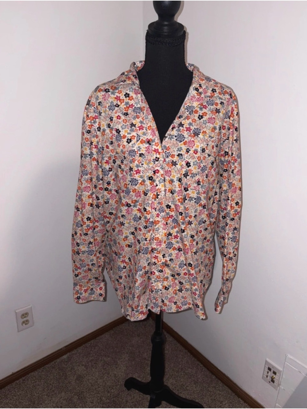 Liz Claiborne Women’s Floral Button-Down Shirt in White with Multi-Color Flowers